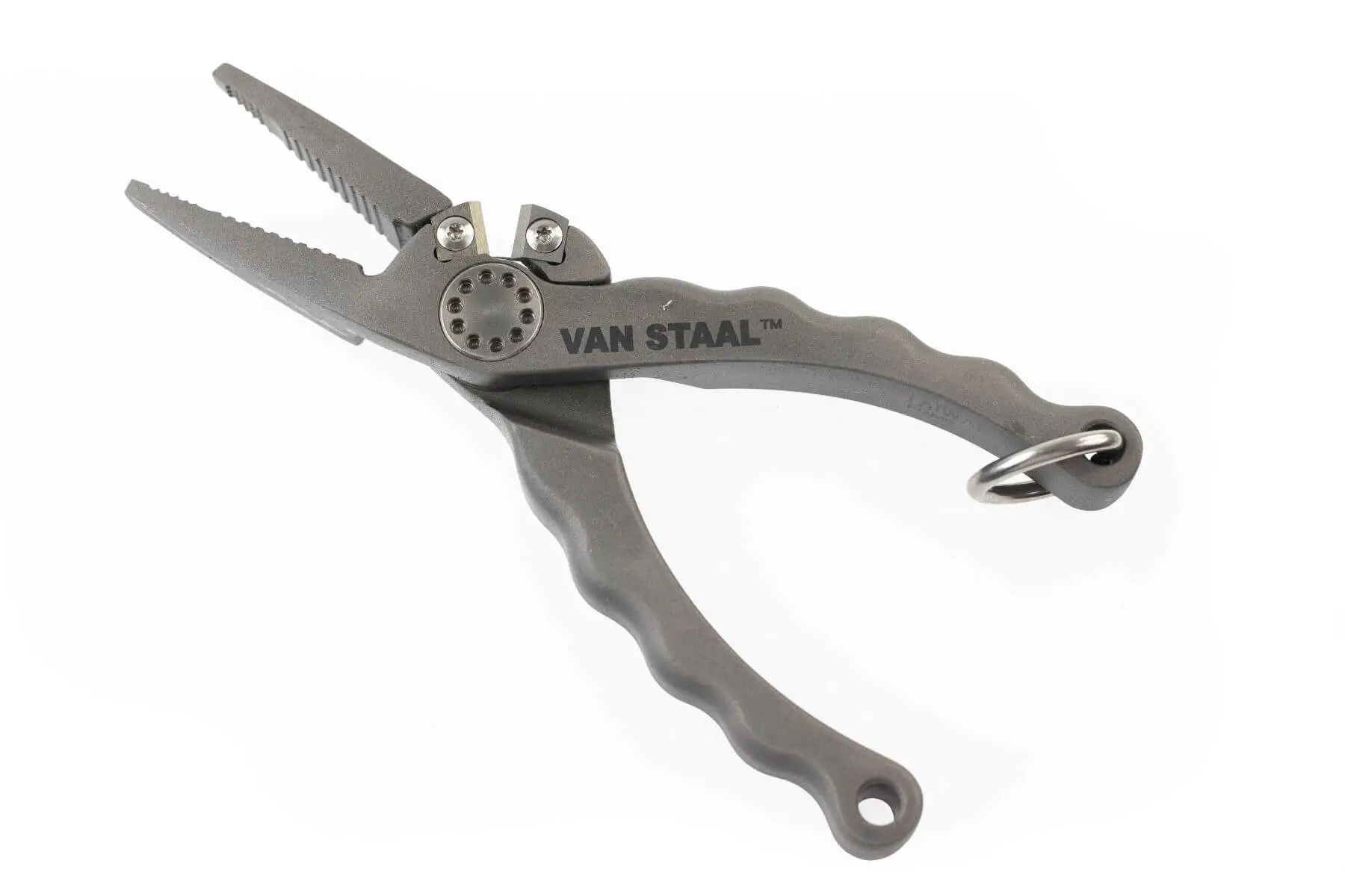 Best Fishing Pliers For Freshwater & Saltwater Fishing
